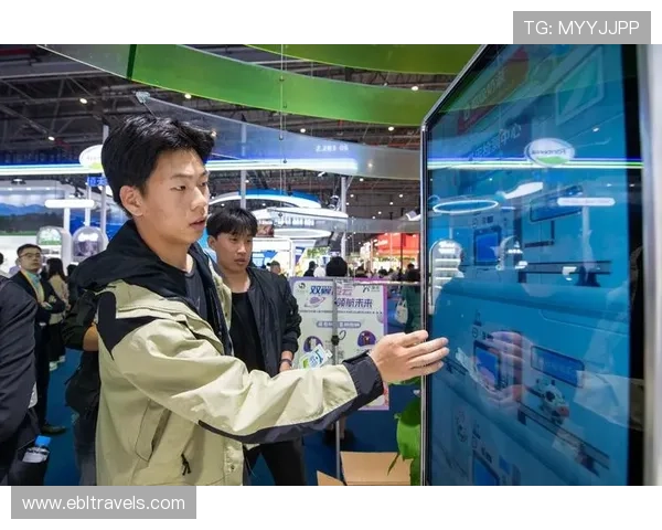 掌握AG真人国际厅网址最新动态，帮助玩家轻松找到官方入口实现无缝游戏体验